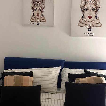 Casa Vacanze Manzoni 29 กาญารี ภายนอก รูปภาพ