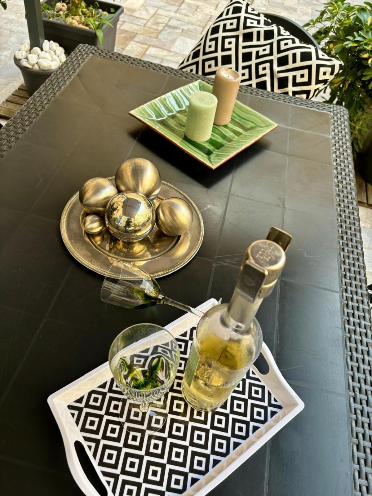Casa Vacanze Manzoni 29 กาญารี ภายนอก รูปภาพ
