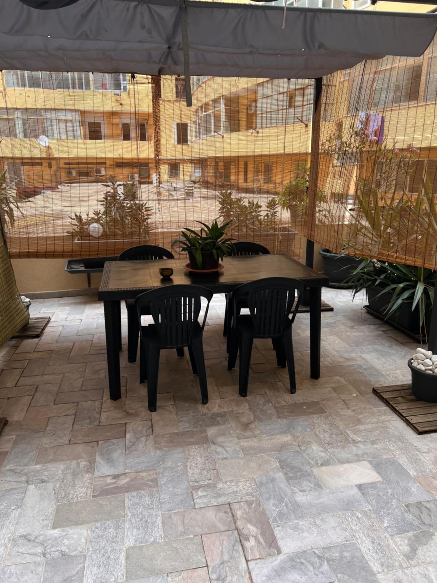 Casa Vacanze Manzoni 29 กาญารี ภายนอก รูปภาพ
